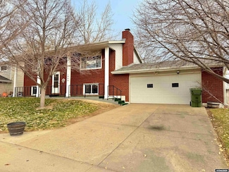 1009 Mesa Dr, Douglas, WY 82633