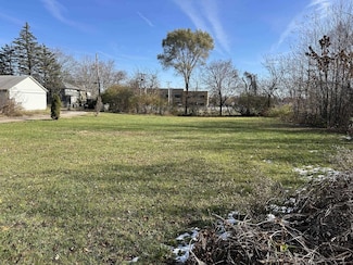 1900 Bitler St, Fort Wayne, IN 46803