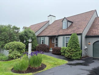 1 Teal Point Dr Unit 1, Scarborough, ME 04074
