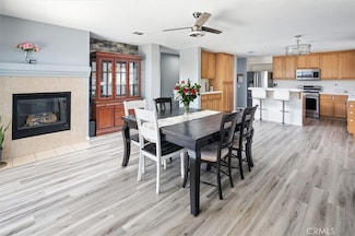 45424 Spahn Ln, Lancaster, CA 93535