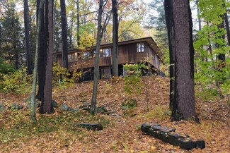 30 Hitching Post Rd, Amherst, MA 01002