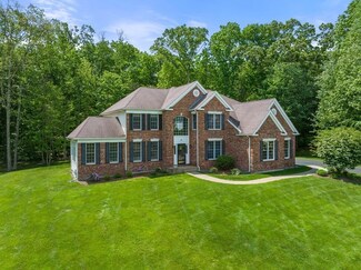 15 Partridge Way, Holliston, MA 01746