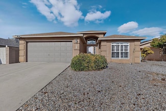 6615 Amberside Rd NW, Albuquerque, NM 87120
