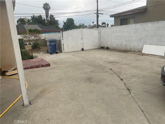 674 E 115th St Unit B, Los Angeles, CA 90059
