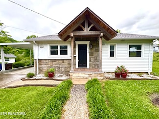 700 Florida Ave, Oak Ridge, TN 37830