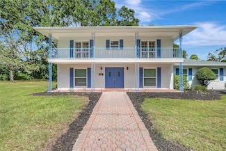 604 Druid Hills Rd, Temple Terrace, FL 33617