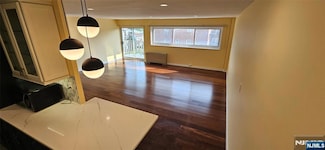 2180 Center Ave Unit 4D, Fort Lee, NJ 07024