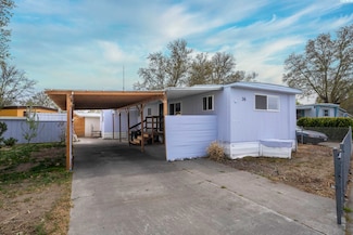 36 Cosmic Ln, Richland, WA 99354