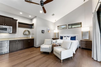 2113 Barbaro Way Unit 17 Way Unit 17, Spicewood, TX 78669