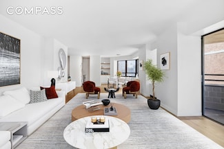 240 E 47th St Unit 27B, New York, NY 10017