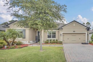 688 Stone Oak Dr, Sanford, FL 32771