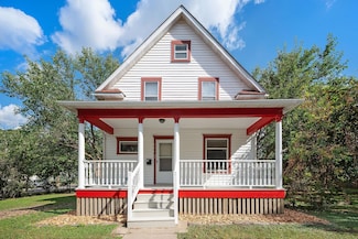 426 Morgan Ave N, Minneapolis, MN 55405