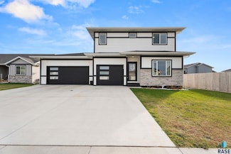 719 Prairieside Trail, Harrisburg, SD 57032