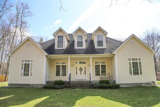 15 Balcom Rd, Foster, RI 02825