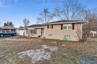 615 Lincolnshire Ln, Findlay, OH 45840