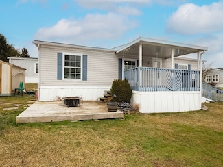 249 Erie Dr, Cheswick, PA 15024