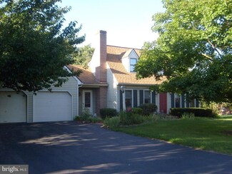 3 Richardson Ct, Leola, PA 17540