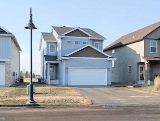 5432 49th Ave S, Fargo, ND 58104