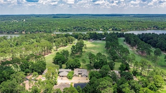 181 Pine Tree Unit 101, Hawkins, TX 75765