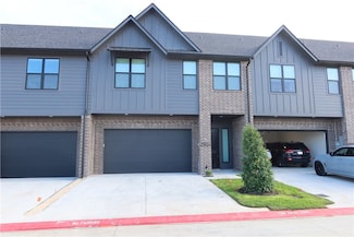 2905 Huffman Way, College Station, TX 77845