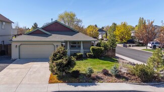 1194 NW Redwood Place, Redmond, OR 97756