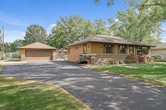 11607 Heather St NW, Coon Rapids, MN 55433
