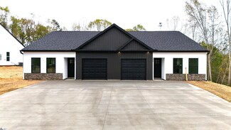 380 Davis Rd, Spartanburg, SC 29303