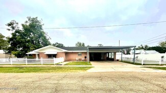 609 E Lafayette St, Abbeville, LA 70510