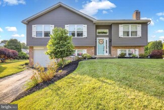 6013 Farming Ridge Blvd, Reading, PA 19606