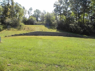 752 W W Thornridge Way, Spencer, IN 47460