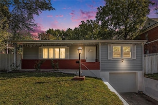 619 N 23rd St, Saint Joseph, MO 64506