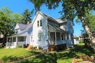 1443 S 9th St, Sheboygan, WI 53081