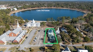 132 Circle Dr, Defuniak Springs, FL 32435