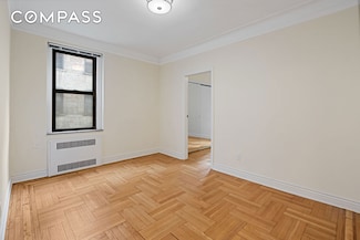 41-09 41st St Unit 2B, Sunnyside, NY 11104