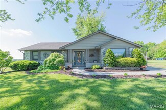 510 Holiday Dam Rd, Edwardsville, IL 62025