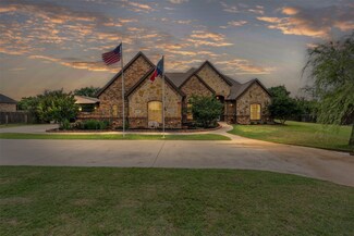 156 Mill Crossing Ln, Springtown, TX 76082