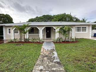 165 NW 192nd St, Miami Gardens, FL 33169