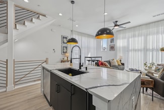2102 N Prairie Ave Unit 105, Dallas, TX 75204