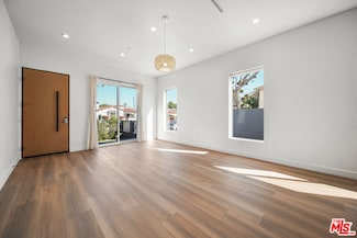 1905 S Corning St Unit 2, Los Angeles, CA 90034