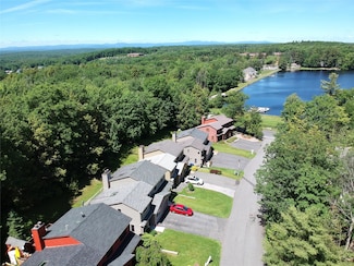 11 Lakeview Ct, Rock Hill, NY 12775