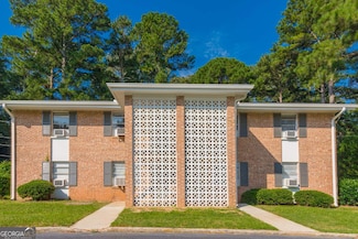 200 Willow Rd Unit 2C, Peachtree City, GA 30269