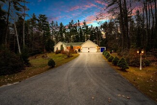 18 Barrington Cir, Center Ossipee, NH 03814