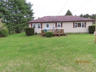 955 Leet Rd, Niles, MI 49120