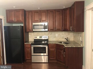 156 W Hansberry St, Philadelphia, PA 19144