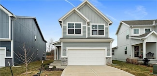 12606 S Burrows St, Lake Lotawana, MO 64086