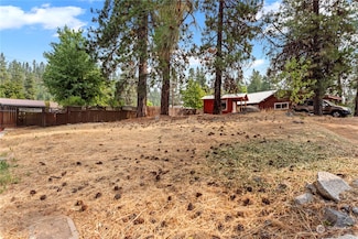 2 Cedar St, Leavenworth, WA 98826
