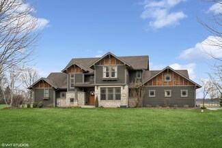 32W678 Honey Hill Cir, Wayne, IL 60184