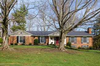 5817 Brittany Woods Cir, Louisville, KY 40222