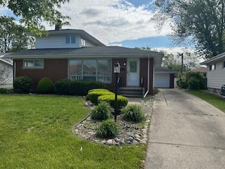8133 Howard Ave, Munster, IN 46321