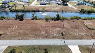 128 NE 20th St, Cape Coral, FL 33909